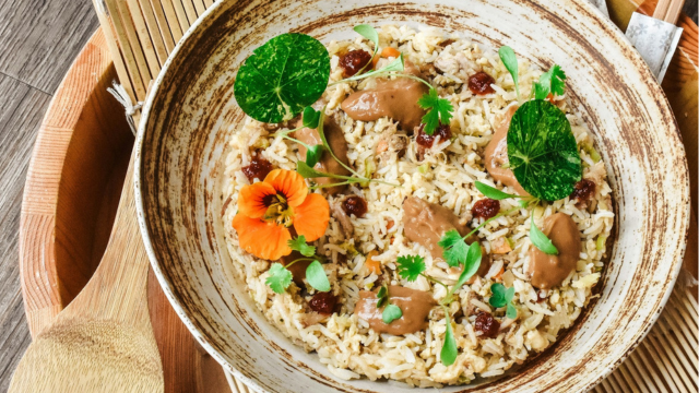 Bahan dan cara memasak nasi goreng sederhana Bahan dan cara memasak nasi goreng sederhana