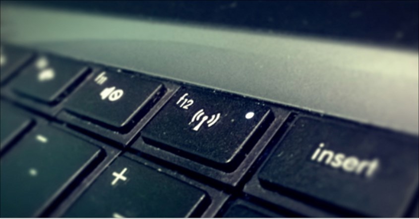 Cara Menghubungkan WiFi ke Laptop dengan Function Key