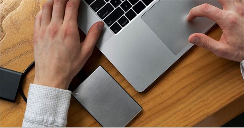 Cara Refresh Laptop dengan Trackpad Cara Refresh Laptop dengan Trackpad