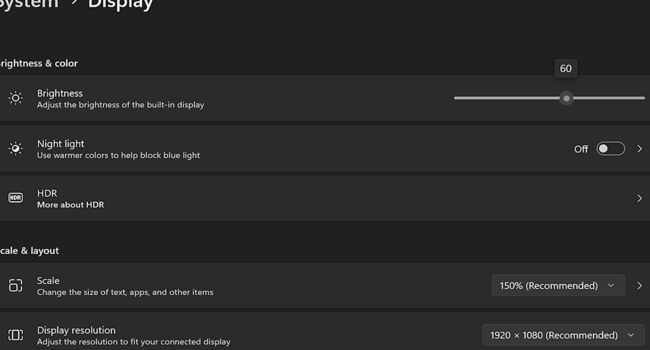 Cara Meredupkan Cahaya Layar Laptop lewat Menu Settings