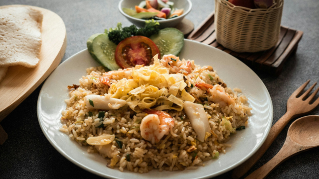 Cara membuat nasi goreng sederhana Cara membuat nasi goreng sederhana