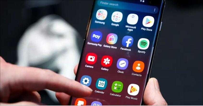 Cek Aplikasi Bawaan Cek Aplikasi Bawaan