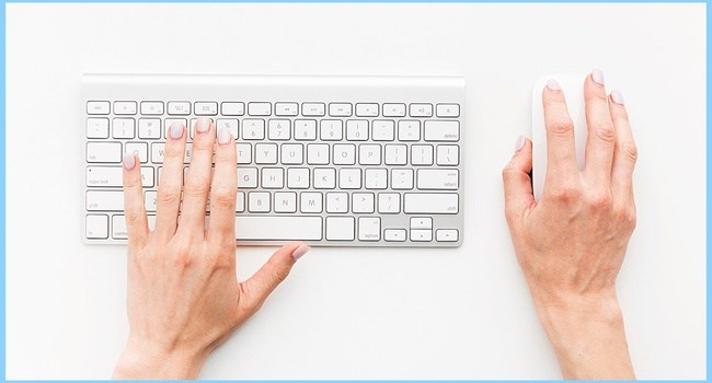 Fungsi F1 sampai F12 pada keyboard Fungsi F1 sampai F12 pada keyboard