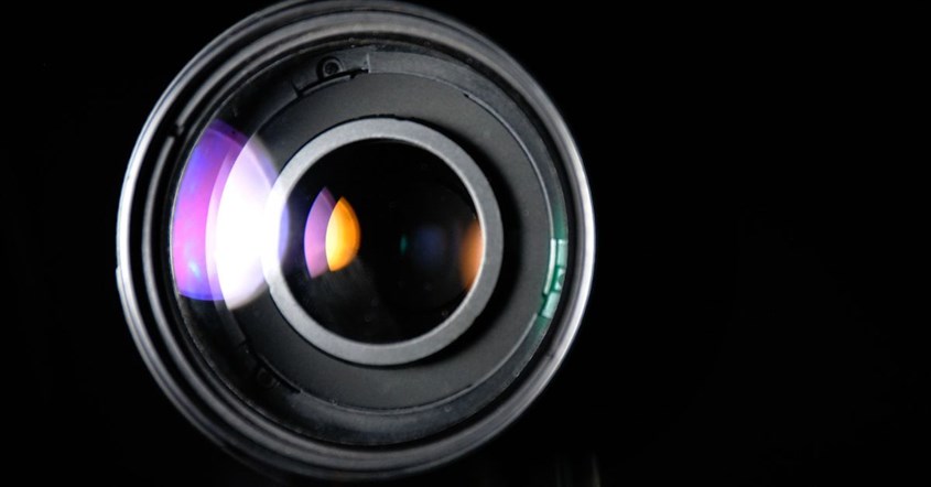 Mengenal kamera TrueDepth, teknologi kamera canggih dibalik face id pada produk Apple.