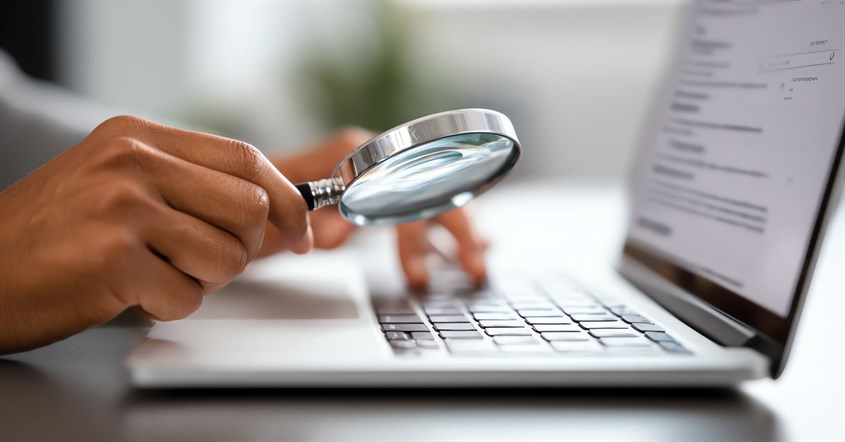 Spesifikasi - Laptop HP 14S-DQ3109TU Celeron N4500/8GB/256GB/Win11 (7Z6W4PA) SILVER