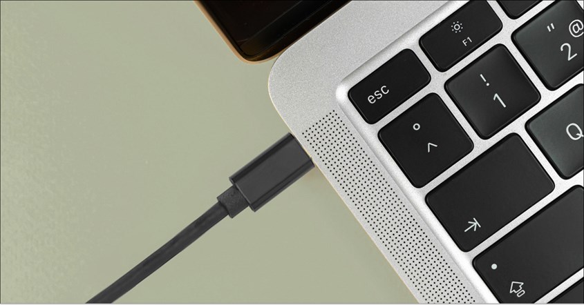 USB Type-C Laptop USB Type-C Laptop