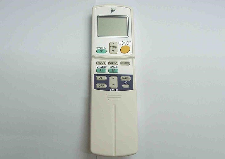 Cara menggunakan remote AC Daikin Cara menggunakan remote AC Daikin