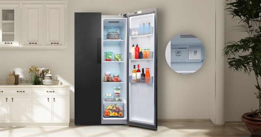 Salah satu kulkas Polytron dengan fitur deodorizer. Salah satu kulkas Polytron dengan fitur deodorizer.