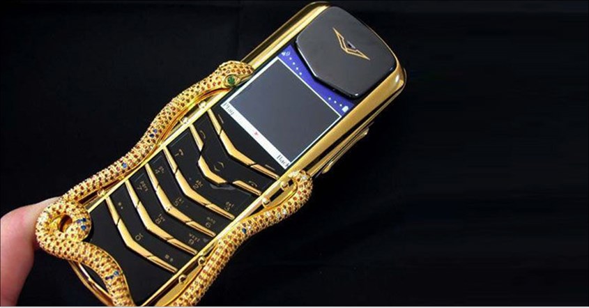 Vertu Signature Cobra Vertu Signature Cobra
