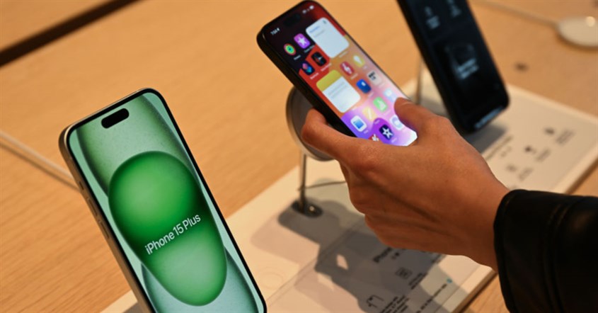 Perbedaan iPhone Inter dan iBox