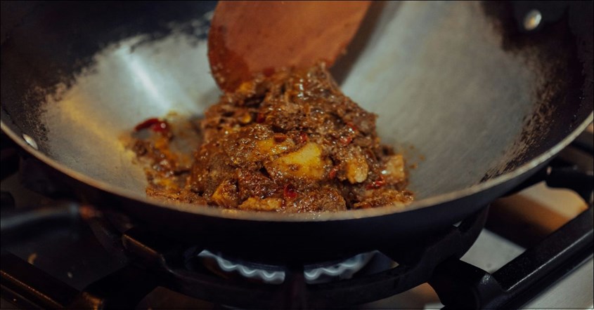 kalori-rendang-daging-lebaran-2025 kalori-rendang-daging-lebaran-2025