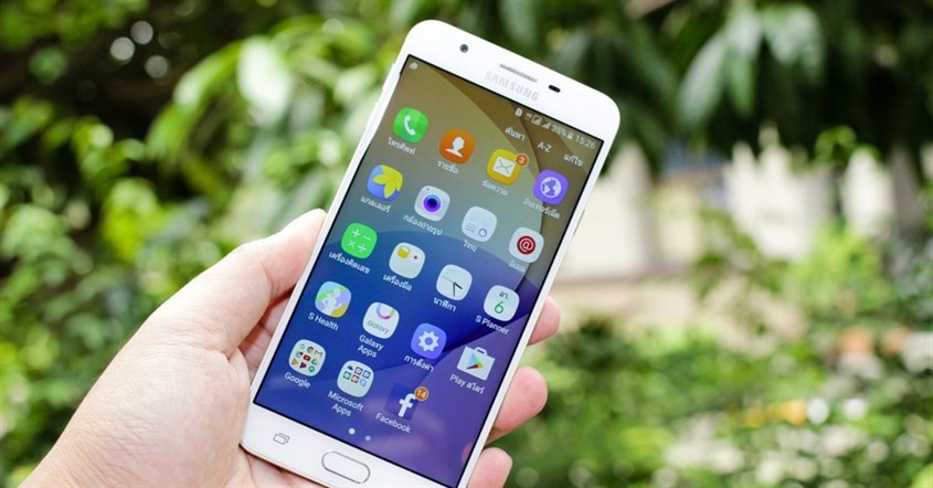 Layar AMOLED Layar AMOLED