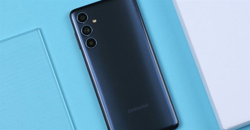 smartphone-samsung-galaxy-m54-5g-8gb-256gb-blue smartphone-samsung-galaxy-m54-5g-8gb-256gb-blue