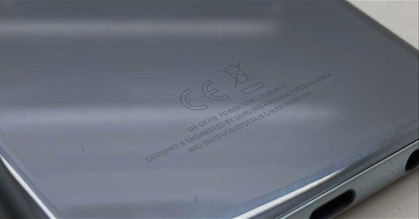 cara mengetahui model tipe hp samsung dari casing belakang cara mengetahui model tipe hp samsung dari casing belakang