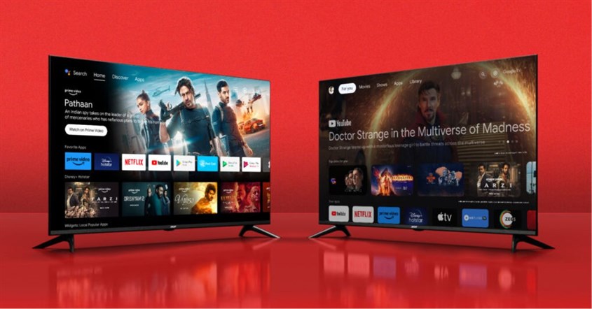 Dua monitor yang menampilkan layar utama Google TV dan Android TV. Dua monitor yang menampilkan layar utama Google TV dan Android TV.