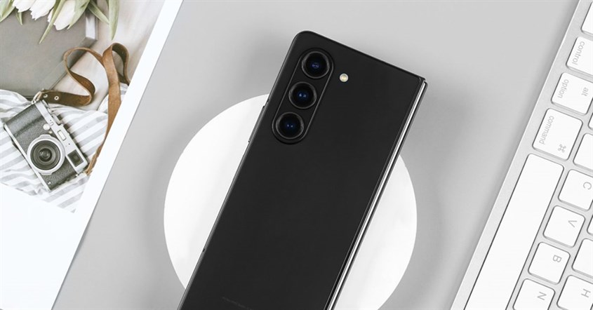 Samsung Galaxy Z Fold 5