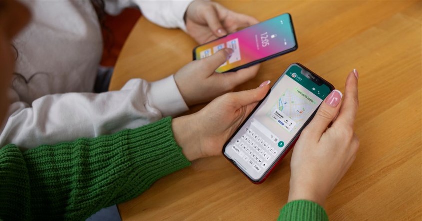 cara menautkan wa ke hp lain