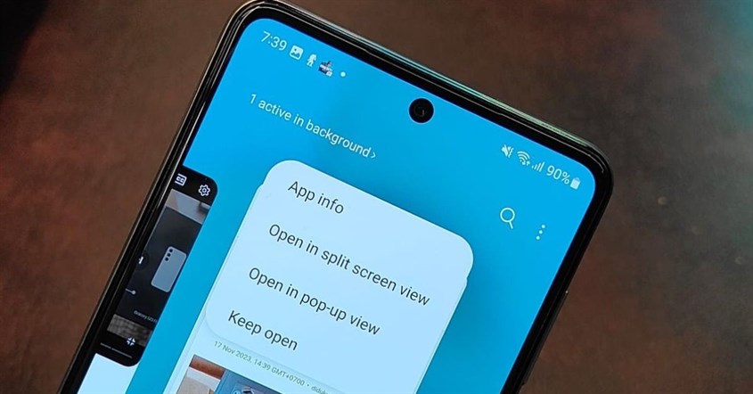 Mengubah Split Screen Menjadi Pop Up View