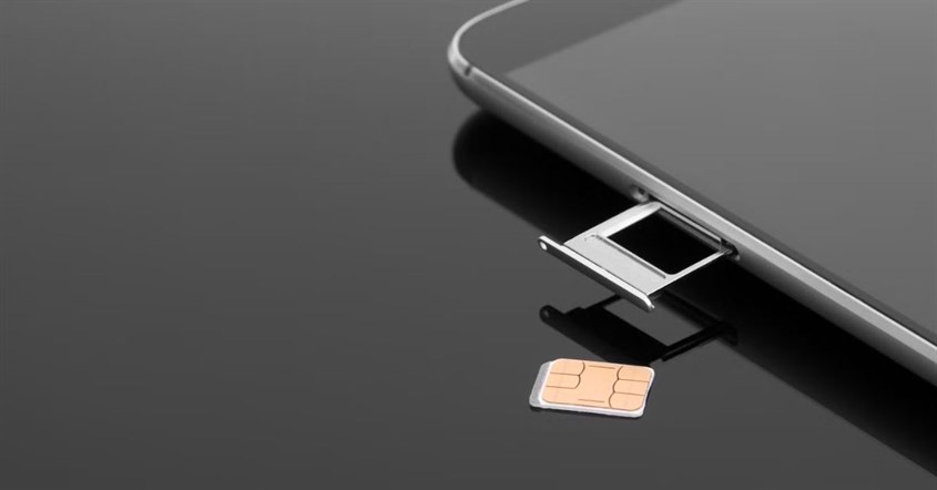 Periksa dan Pasang Ulang Kartu SIM