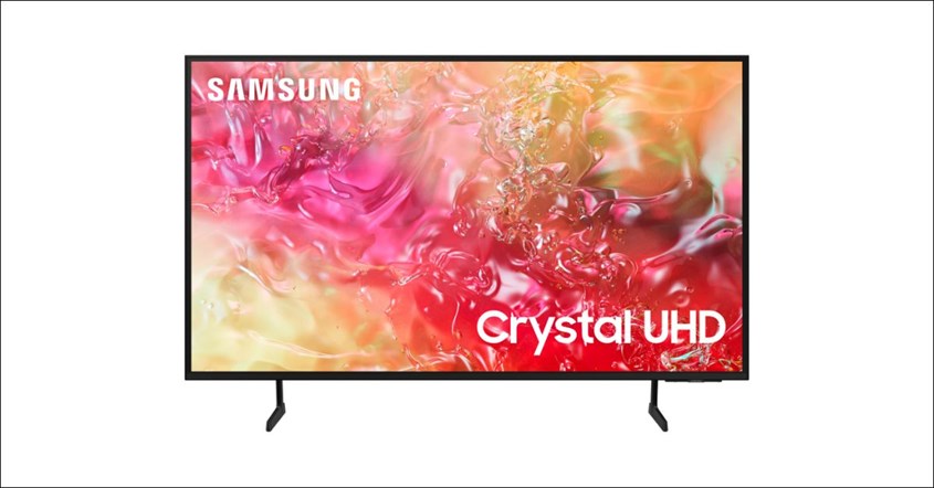 Tv gaming samsung yang menampilkan visual realistis saat gaming Tv gaming samsung yang menampilkan visual realistis saat gaming