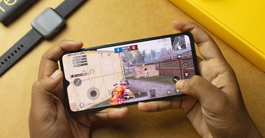 Performa adreno 735 yang mulus saat digunakan gaming Performa adreno 735 yang mulus saat digunakan gaming