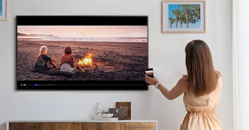Mengenal Multi View di Smart TV, Tonton Dua Konten Sekaligus! | erablue.id