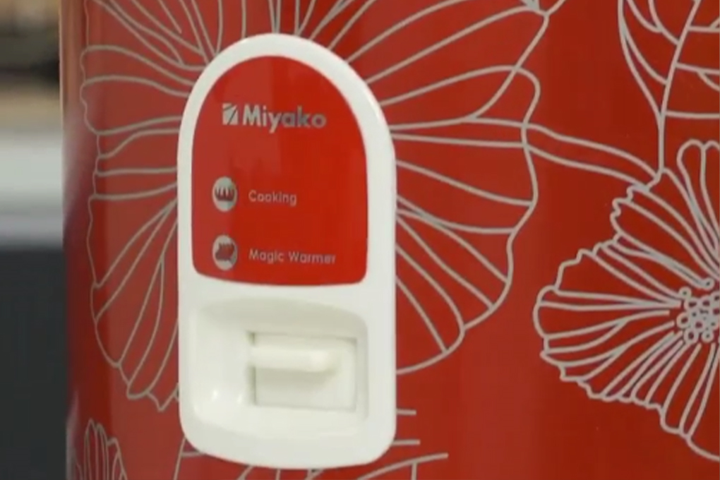 Rice Cooker Miyako MCM-558 SBC 2L