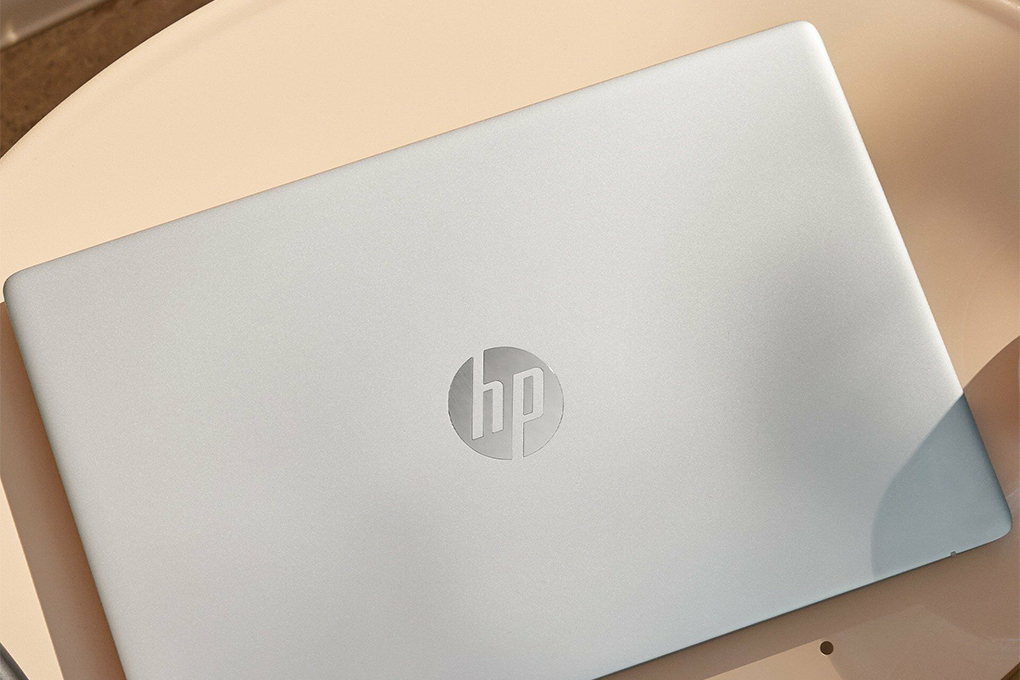 Laptop HP 14s-dq5115TU i3-1215U/8GB/512GB/W11 (8R298PA#AR6_8) SILVER