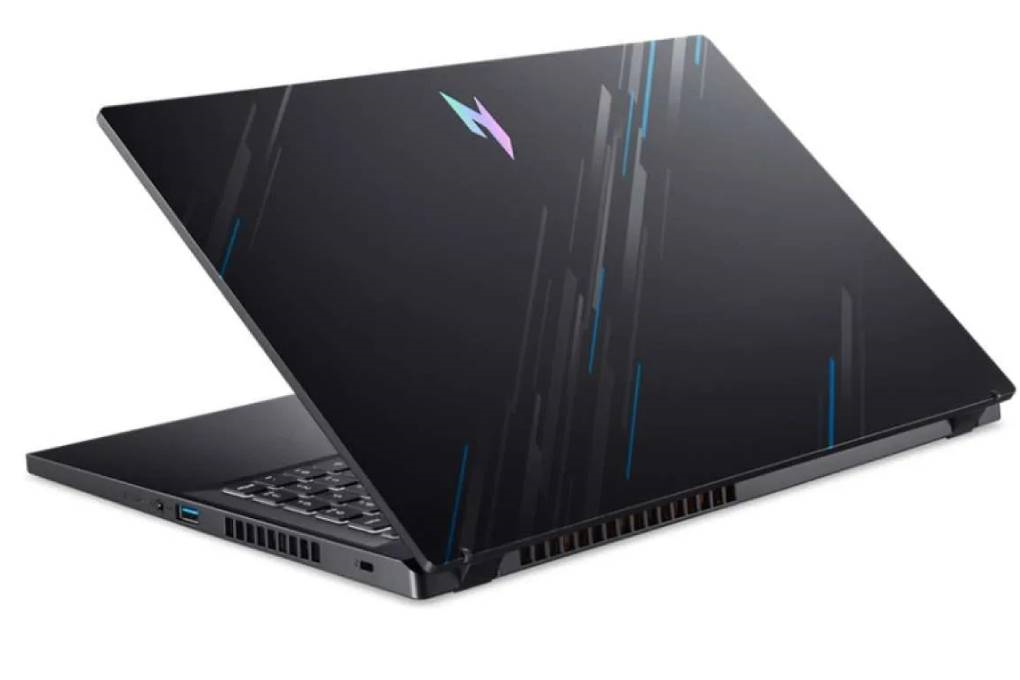 Laptop Acer Nitro V 15 Intel Core i5-13420H/8GB/512GB/RTX2050 (ANV15-51-542G) Black