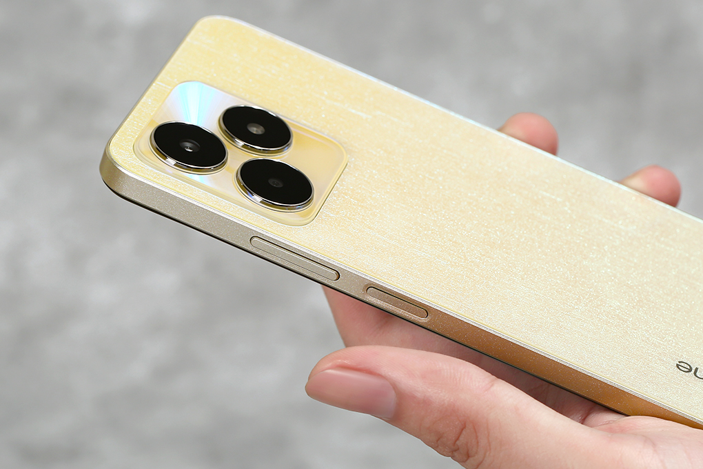 Realme C53 8GB/256GB CHAMPION GOLD 9