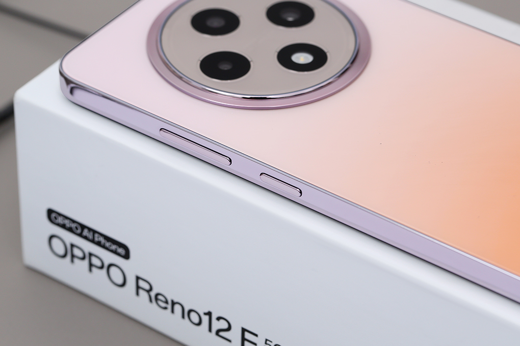 Smartphone Oppo Reno12 F 5G 12GB/512GB