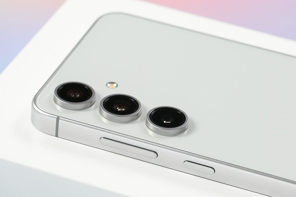 Smartphone Samsung Galaxy S24 FE 5G 8GB/256GB GRAY