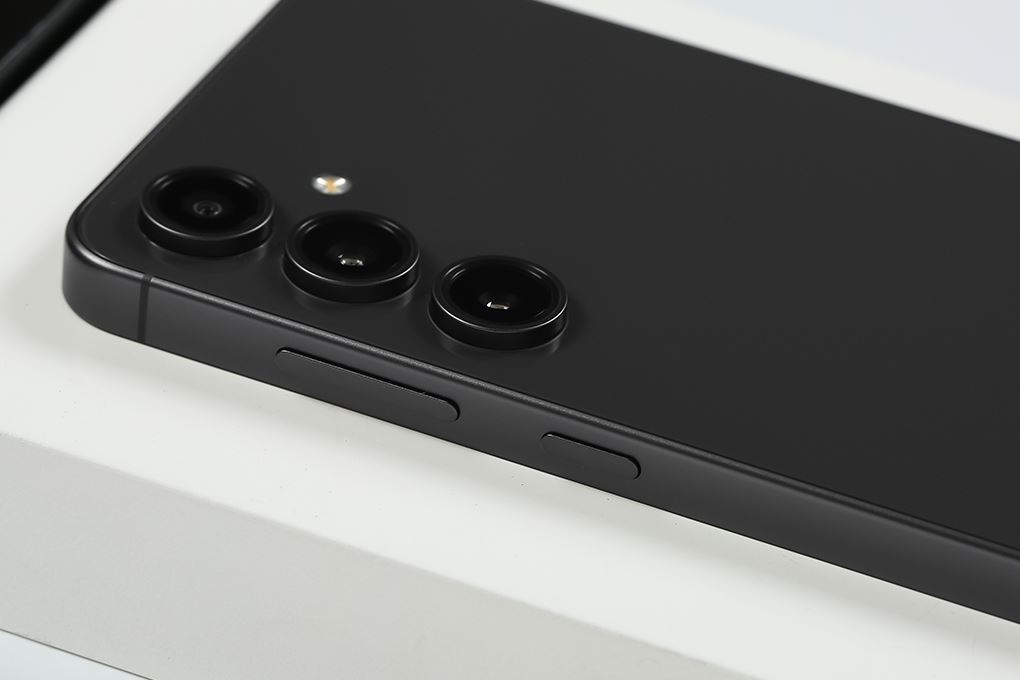 Smartphone Samsung Galaxy S24 FE 5G 8GB/256GB GRAPHITE