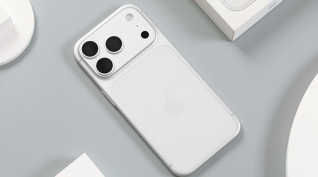 Desain Modul Kamera - Smartphone iPhone 17 Pro 256GB Desain Modul Kamera - Smartphone iPhone 17 Pro 256GB