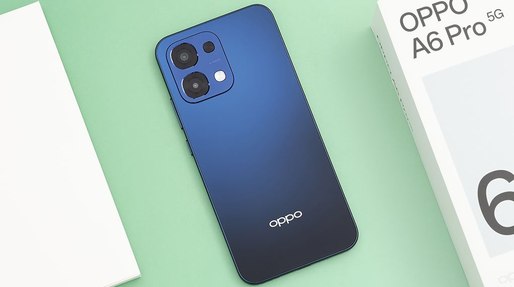 Desain Stylish Dan Tahan Lama - Smartphone OPPO A6 Pro 4G 8GB/256GB Desain Stylish Dan Tahan Lama - Smartphone OPPO A6 Pro 4G 8GB/256GB