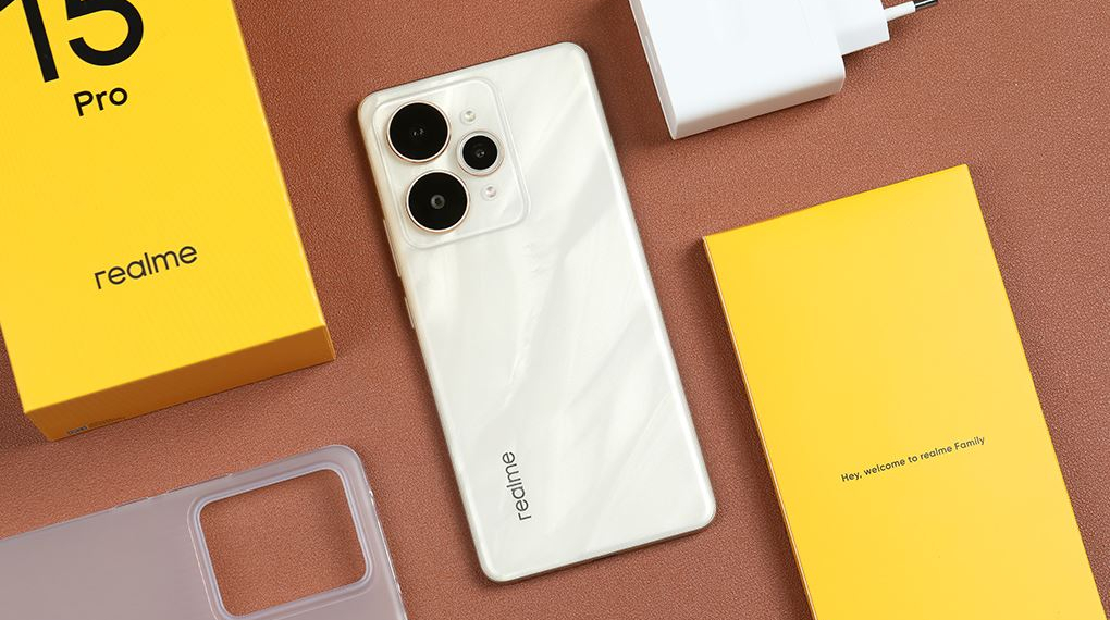 Desain - Smartphone Realme 15 Pro 5G 12GB/256GB Desain - Smartphone Realme 15 Pro 5G 12GB/256GB