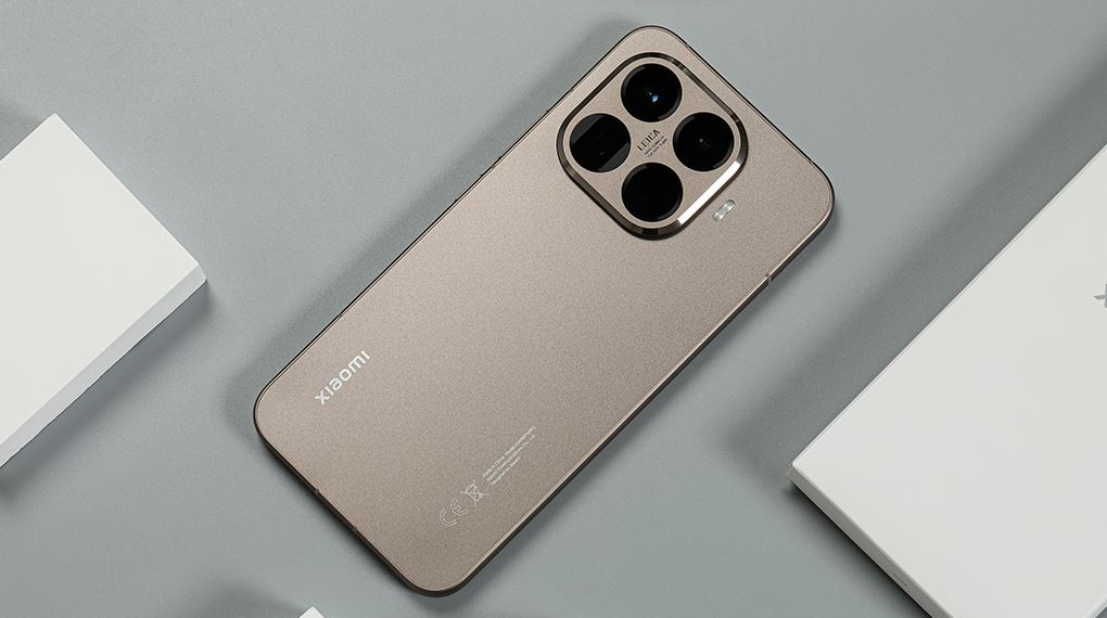 Desain Stylish - Smartphone Xiaomi 15T Pro 12GB/512GB