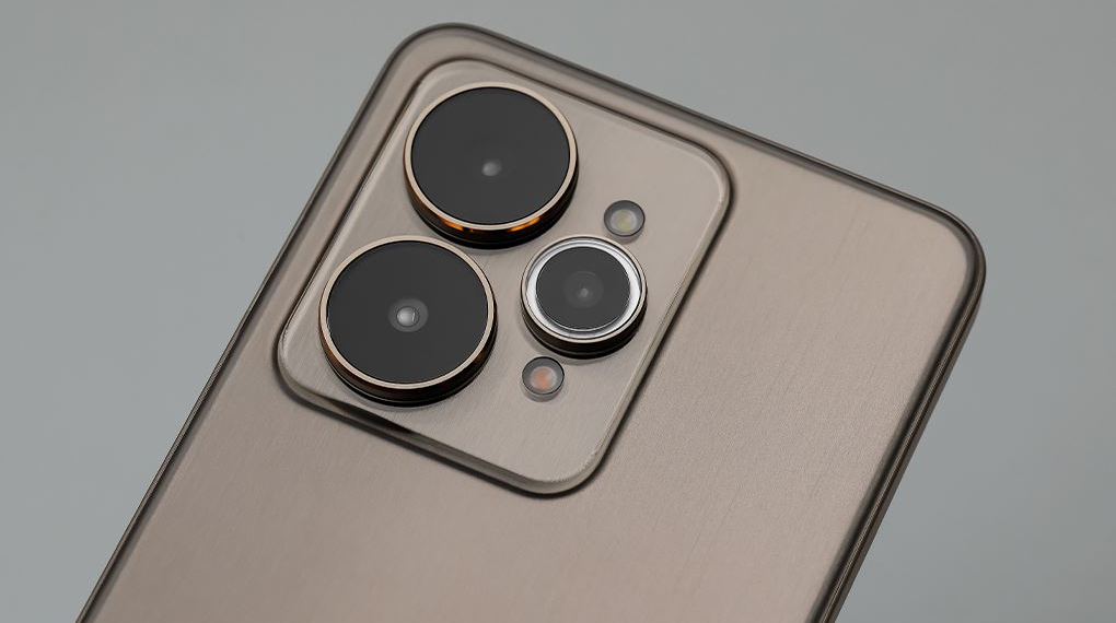 Sistem Kamera - Smartphone Realme 15 5G 12GB/256GB Sistem Kamera - Smartphone Realme 15 5G 12GB/256GB