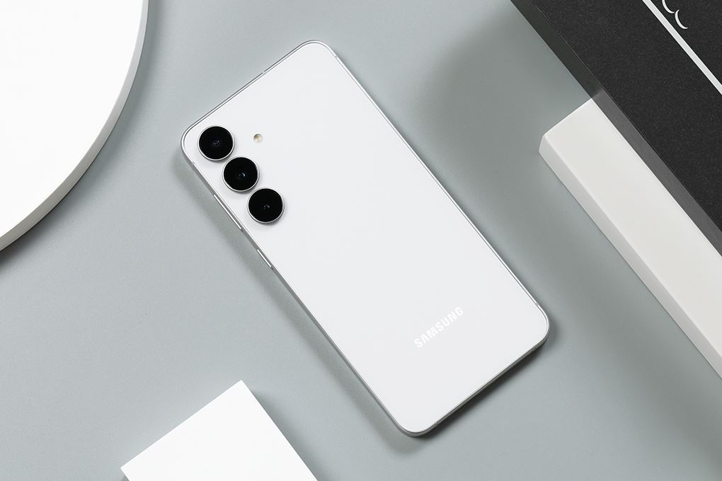 Baterai - Smartphone Samsung Galaxy S25FE 8GB/256GB Baterai - Smartphone Samsung Galaxy S25FE 8GB/256GB